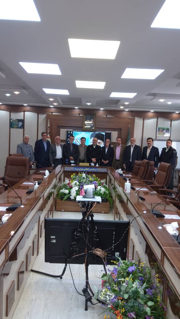 دیدار رئیس کانون تهران بزرگ ، تعدادی از اعضای هیئت مدیره کانون ناجا و نمایندگان مجمع تهران بزرگ با فرمانده انتظامی تهران بزرگ برگزار شد.