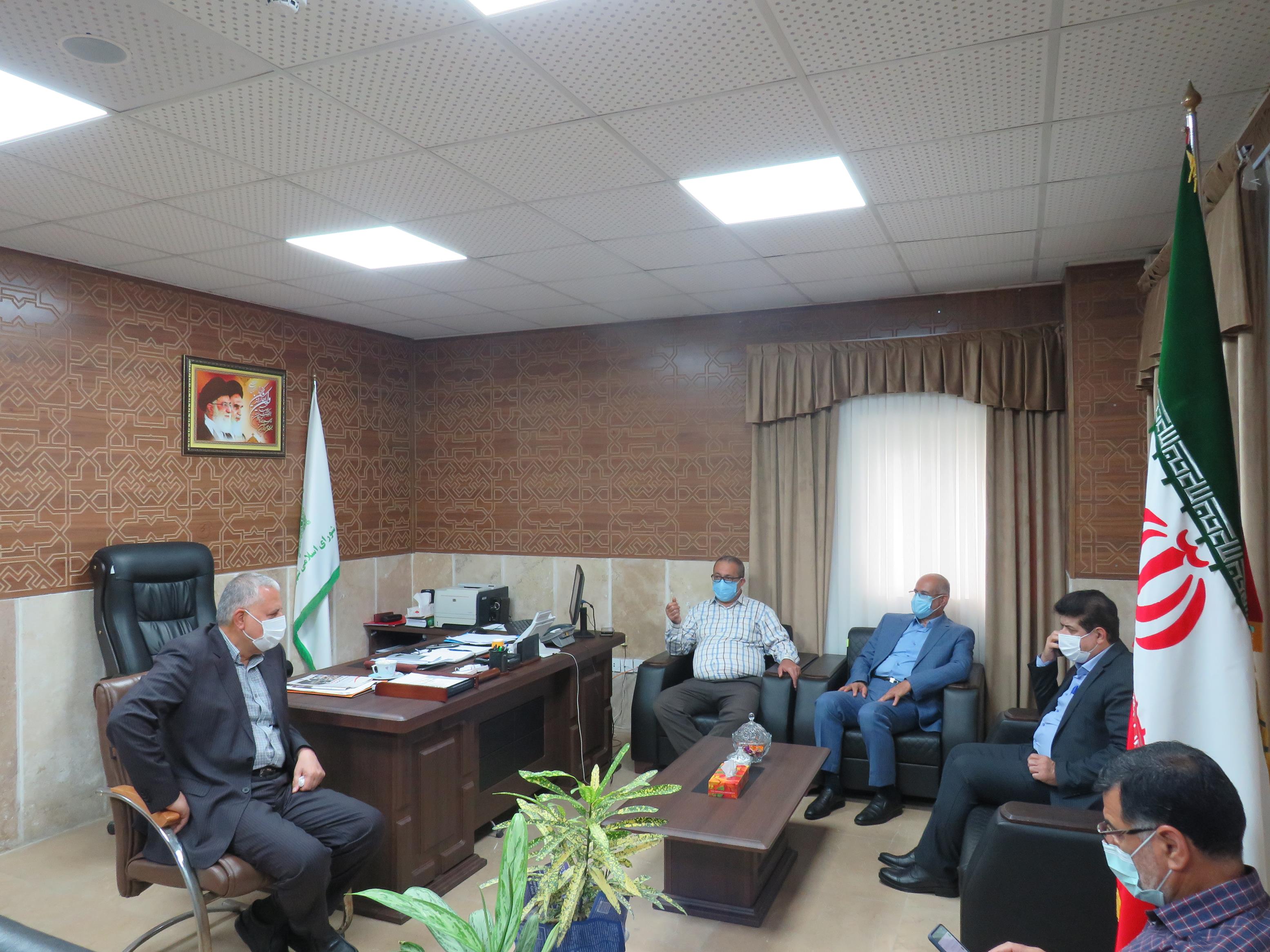 دیدار رئیس کانون بازنشستگان استان مازندران با رئیس شورای شهر ساری