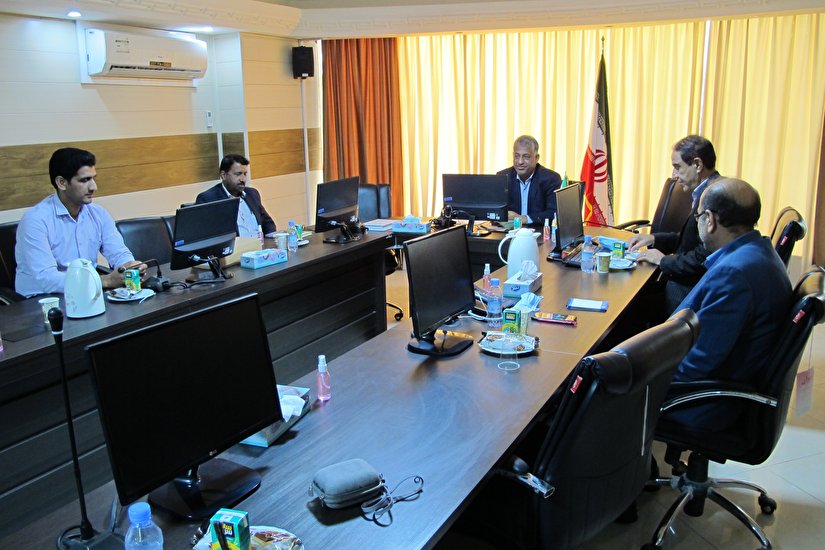 برگزاری جلسه حمایت از بازنشستگان و مستمری بگیران نیازمند