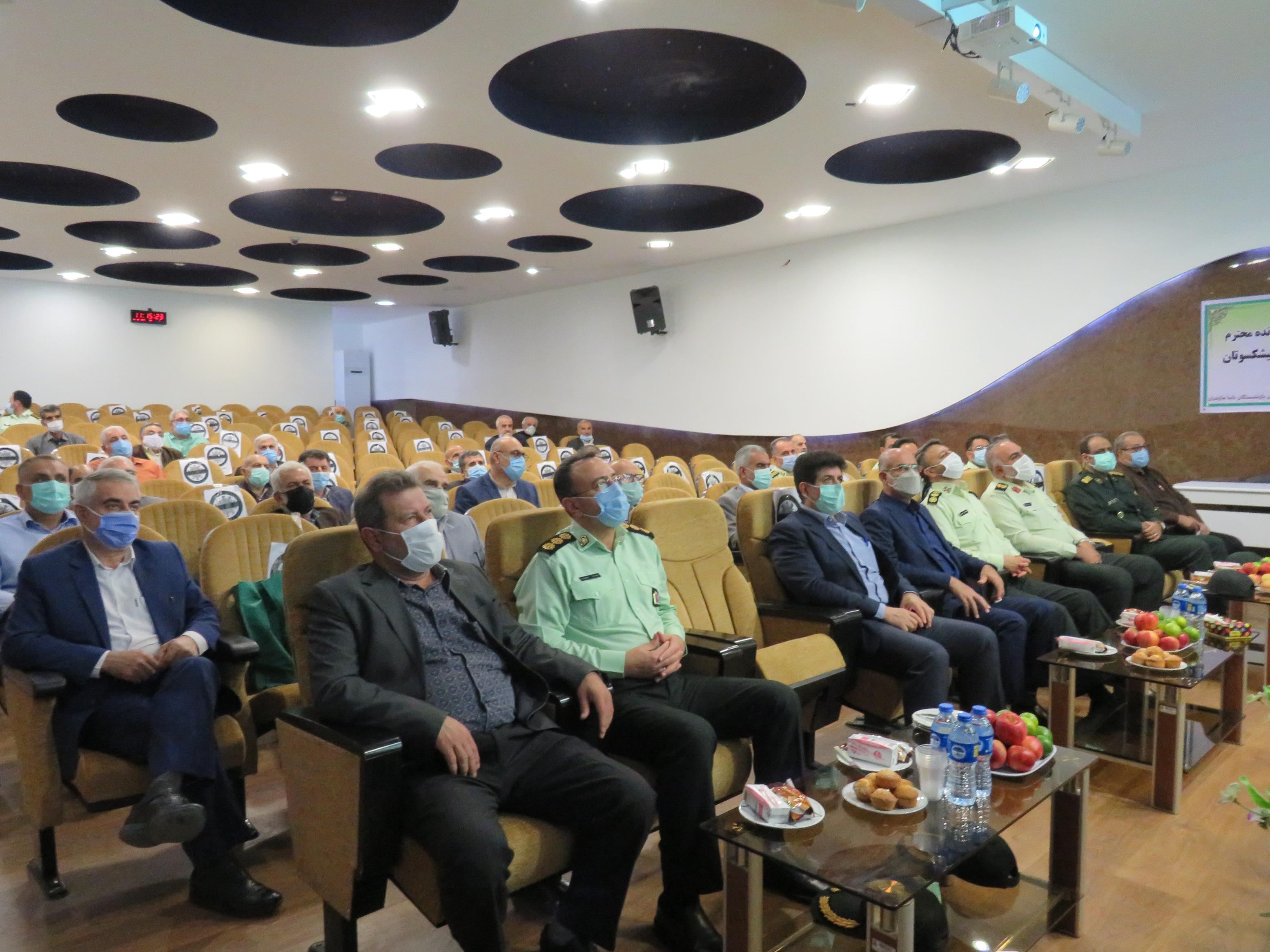 برگزاری مراسم تجلیل از اعضای وابسته در شهرستان ساری