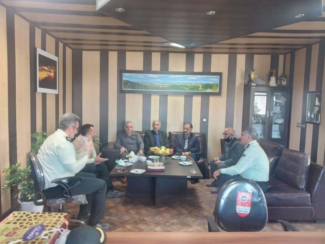 دیدار روسای دفاتر نمایندگی چالوس و نوشهر  با فرمانده انتظامی شهرستان