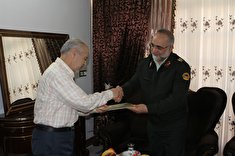 دیدار فرمانده انتظامی استان قم با پیشکسوت جناب آقای سیدجواد موسوی
