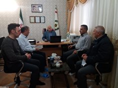 جلسه توجیهی رئیس کانون بازنشستگان انتظامی استان اردبیل با کارکنان کانون