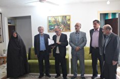 دیدار رئیس کانون استان با دو نفر از مستمری بگیران شهرستان لنگرود