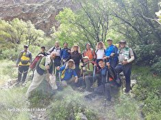 کوهنوردی و طبیعت گردی جمعی از بازنشستگان انتظامی استان آذربایجان شرقی