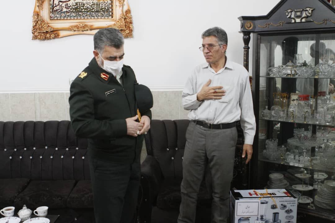 دیدار فرمانده انتظامی استان با پیشکسوت حسین فردلو
