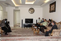 دیدار فرمانده انتظامی استان با خانواده متوفی عبداله ورمزیار