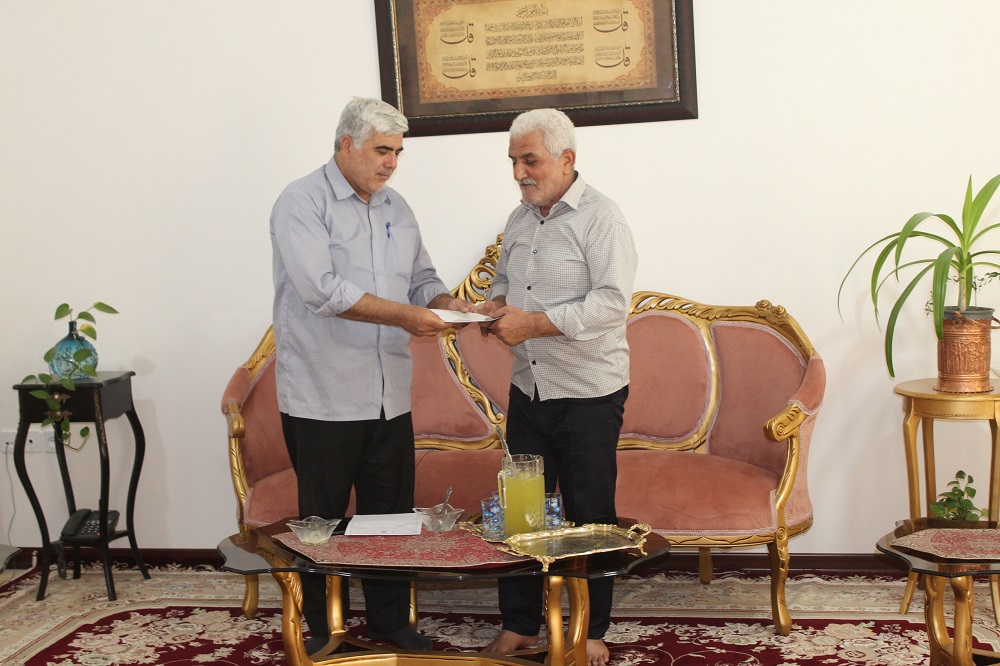 علی شیبانی کارخانه دیدار با ۲ بازنشسته در شهرستان پیشوا