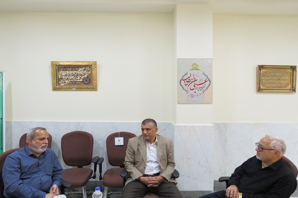 رئیس کانون قزوین با سردار بازنشسته جعفری نسب ریاست کانون انتظامی کشور دیدار کرد