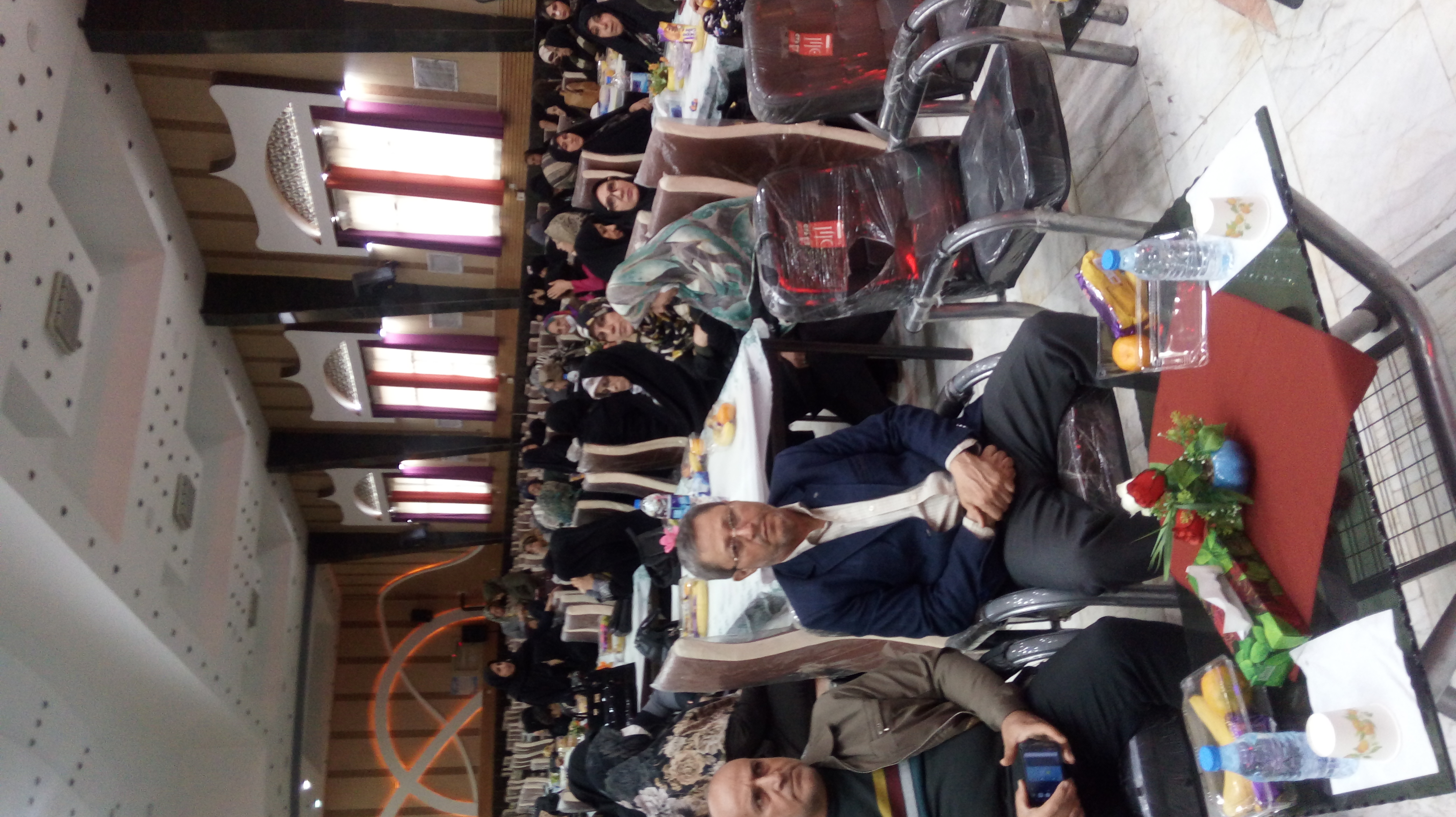 برگزاری مراسم ضیافت خانوادگی شهرستان کرمانشاه با حضور 400 نفر مستمری بگیر و خانواده آن‌ها