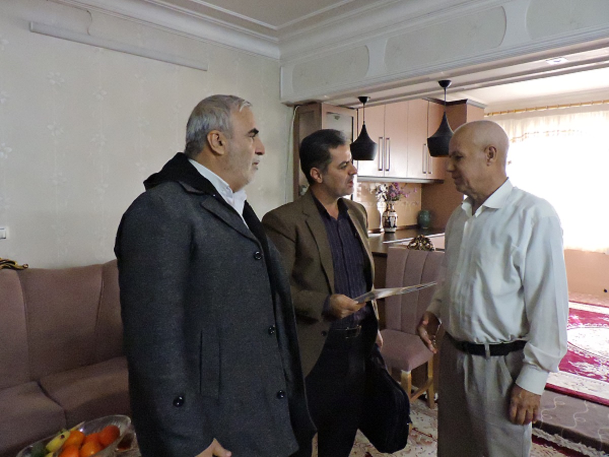 دیدار رئیس کانون استان قم با جناب آقای سید جلیل حسینی