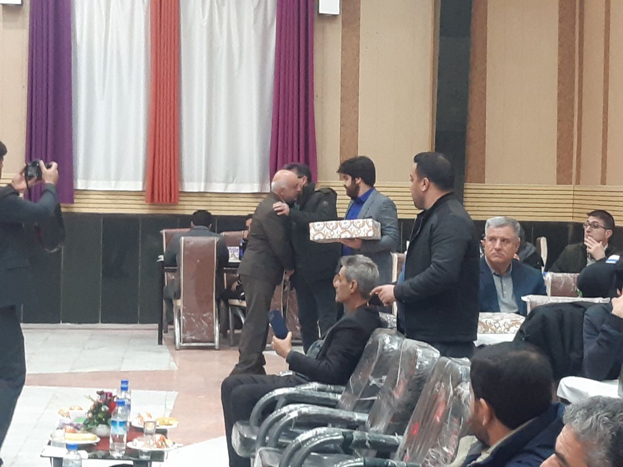 برگزاری مراسم ضیافت و تجلیل از مقام شامخ جانبازان انقلاب اسلامی استان کرمانشاه .