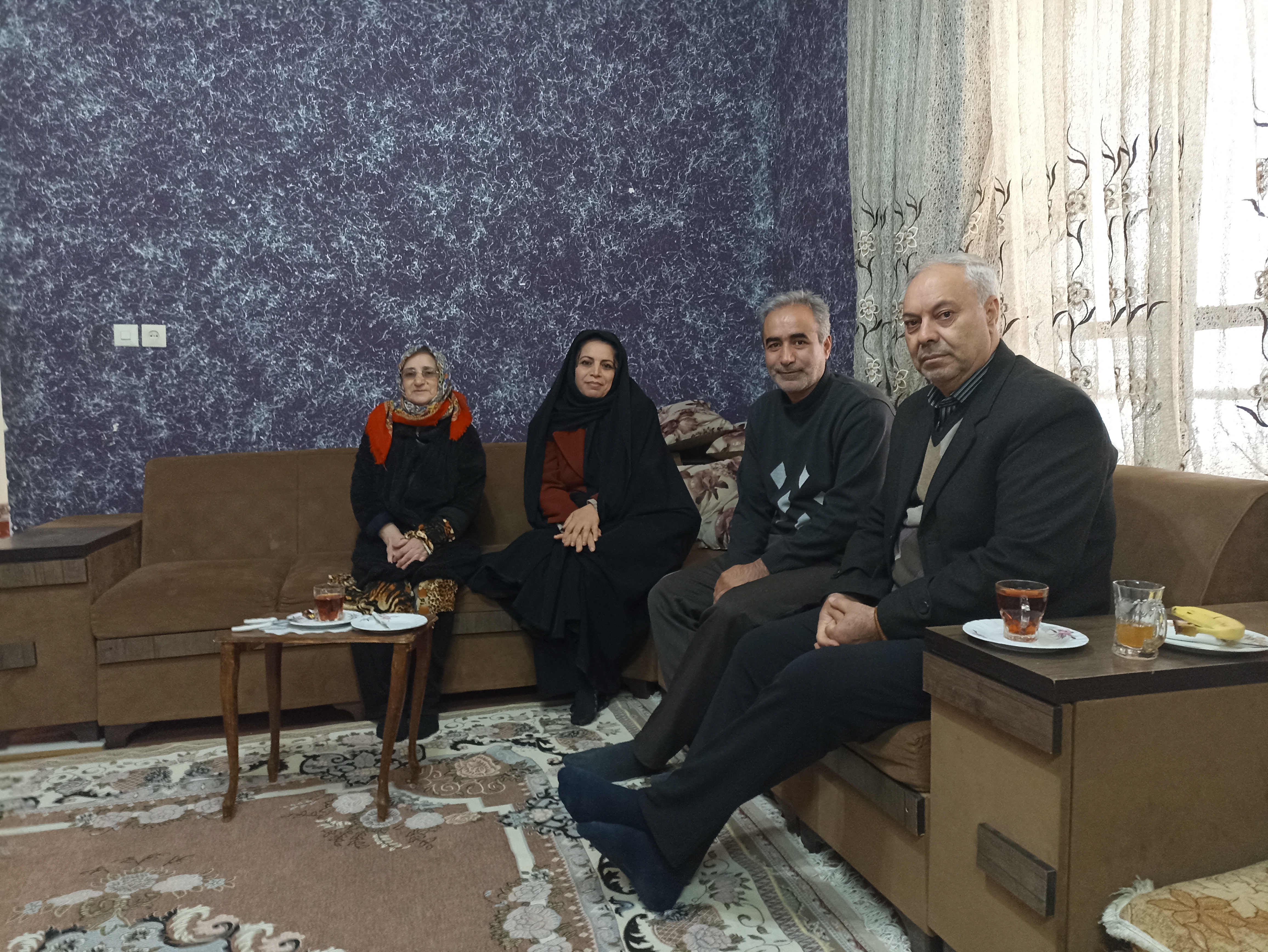 دیدار با خانواده پیشکسوت فقید مرحوم قاسم اویسی دیدار با خانواده پیشکسوت فقید مرحوم قاسم اویسی