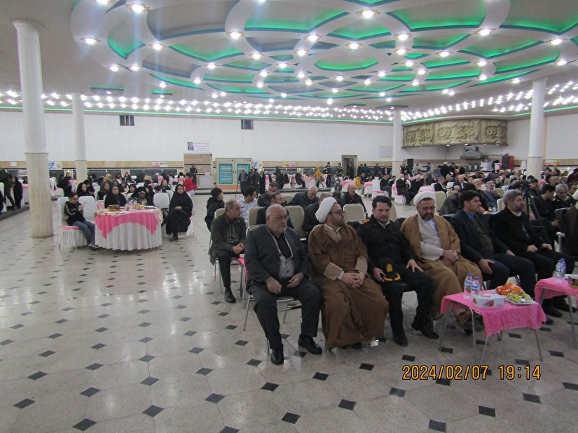 برگزاری ضیافت خانوادگی کانون بازنشستگان شهرستان نقده با حضور ۱۵ بازنشسته و خانواده آن‌ها در شهرستان پیرانشهر