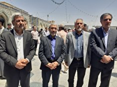 حضور سردار مرادپور در مراسم تشییع سه شهید مدافع وطن در مشهد