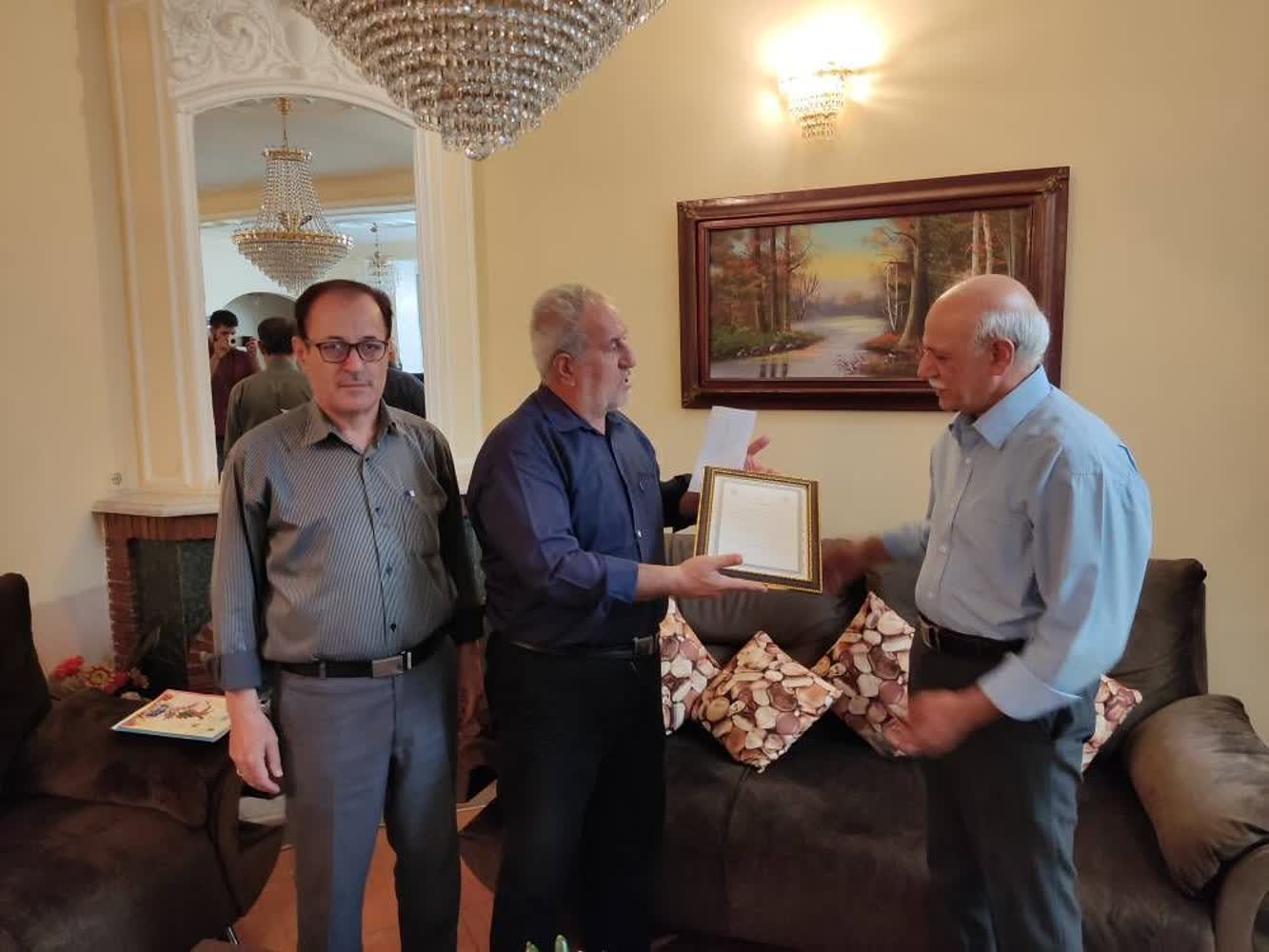 دﯾﺪار ﺑﺎ ﺑﺎزﻧﺸﺴﺘه محمد فلاحتکار دﯾﺪار ﺑﺎ ﺑﺎزﻧﺸﺴﺘه محمد فلاحتکار