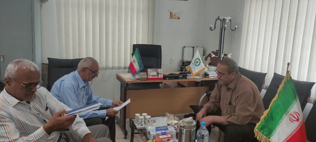 بازدید رئیس کانون استان مازندران از دفتر نمایندگی نوشهر بازدید رئیس کانون استان مازندران از دفتر نمایندگی نوشهر