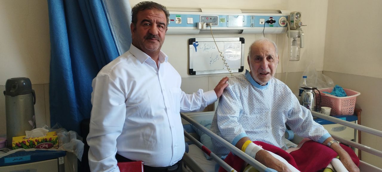 دیدار با 9بازنشسته بستری در بیمارستان الغدیر تبریز و بیمارستان شهید محلاتی تبریز دیدار با 9بازنشسته بستری در بیمارستان الغدیر تبریز و بیمارستان شهید محلاتی تبریز