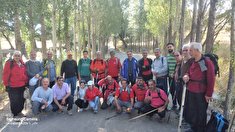 سعود تیم کوهنوردی بازنشستگان انتظامی استان به ارتفاعات کوه گاوازنگ