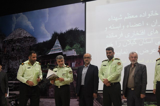 برگزاری قرارگاه تابان و تجلیل از پیشکسوتان در شهرستان رشت برگزاری قرارگاه تابان و تجلیل از پیشکسوتان در شهرستان رشت