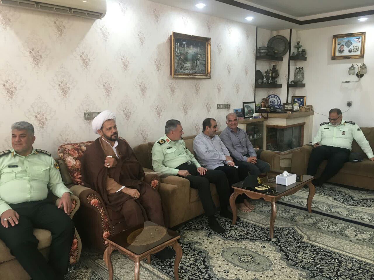 حضور در منزل بازنشسته محمدرضا برزگری بافقی حضور در منزل بازنشسته محمدرضا برزگری بافقی