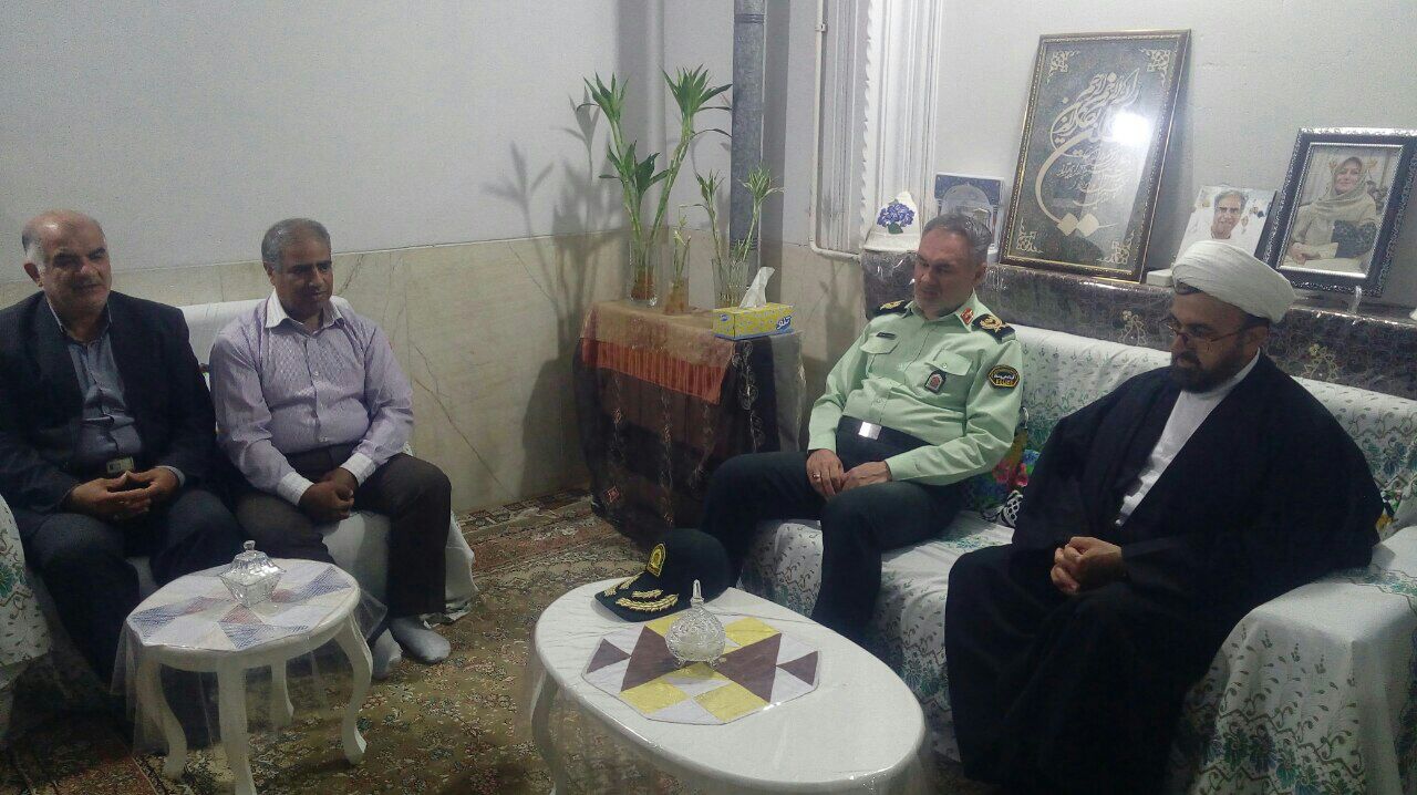 حضور در منزل بازنشسته آقای حاج علی غیبی زاده حضور در منزل بازنشسته آقای حاج علی غیبی زاده