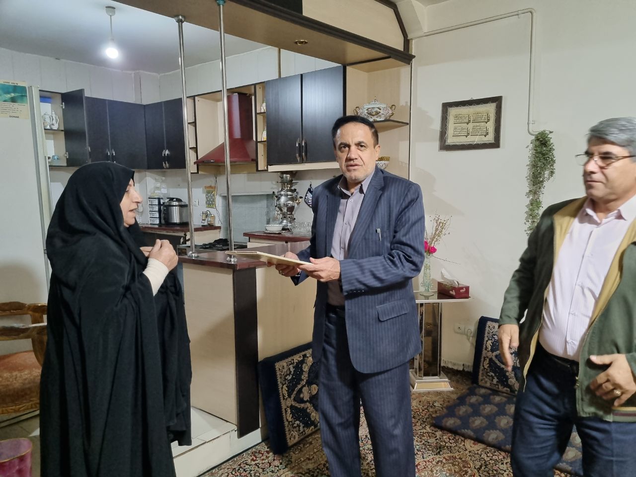 دیدار با 11 نفر بازنشسته و مستمری بگیر شهرستان خرم آباد دیدار با 11 نفر بازنشسته و مستمری بگیر شهرستان خرم آباد