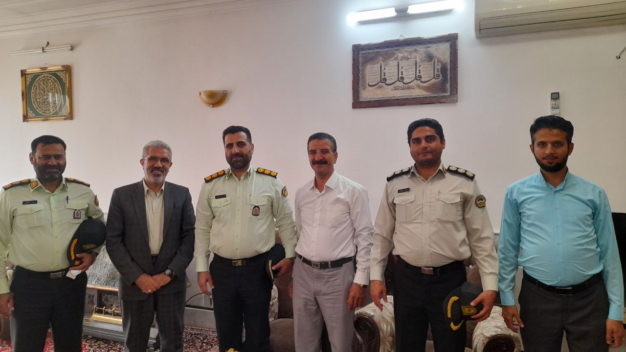 دیدار فرمانده انتظامی شهرستان کاشان با پیشکسوت عباس مغفرت دیدار فرمانده انتظامی شهرستان کاشان با پیشکسوت عباس مغفرت