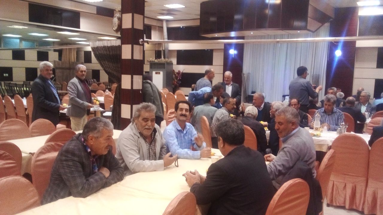 دورهمی صمیمانه جمعی از پیشکسوتان شهرستان های گلپایگان و خوانسار