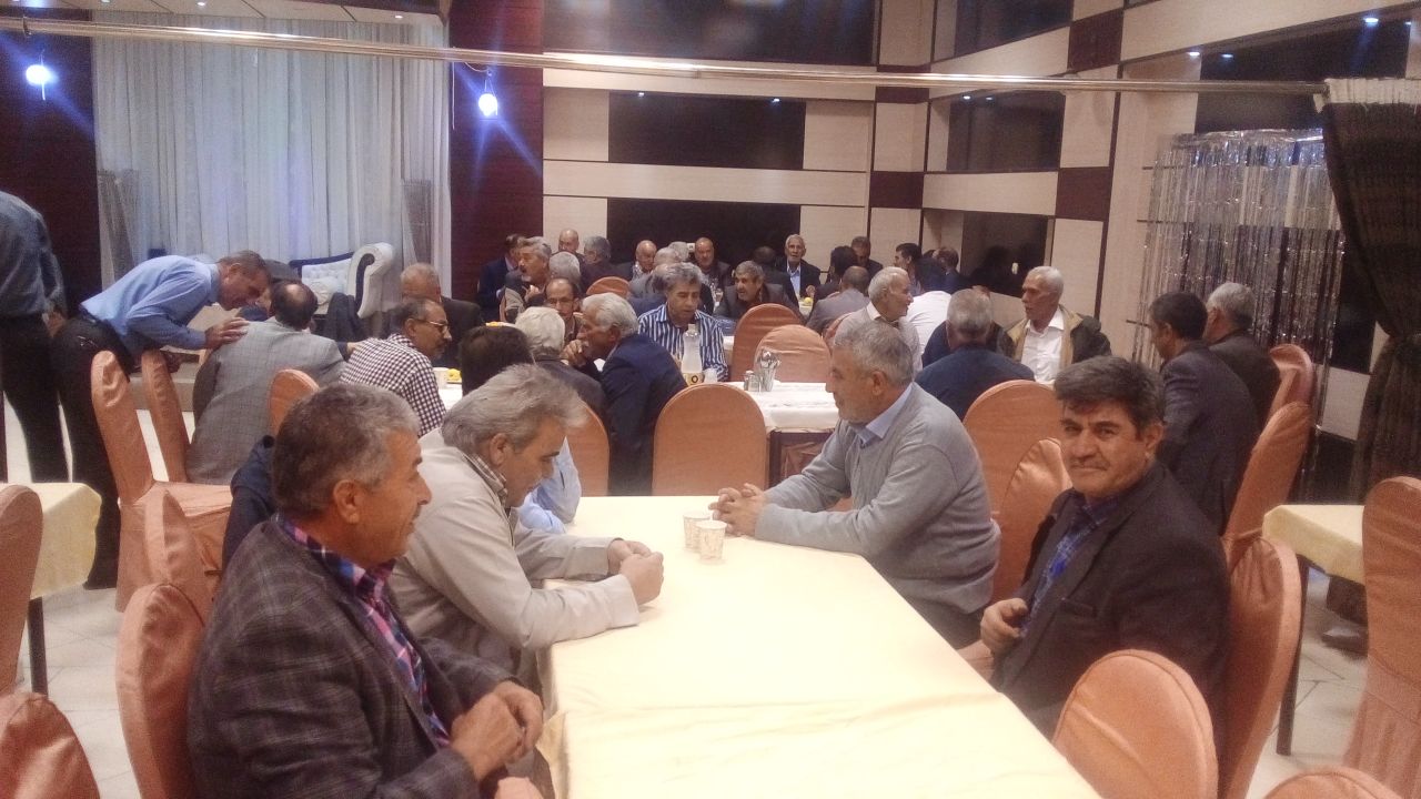 دورهمی صمیمانه جمعی از پیشکسوتان شهرستان های گلپایگان و خوانسار