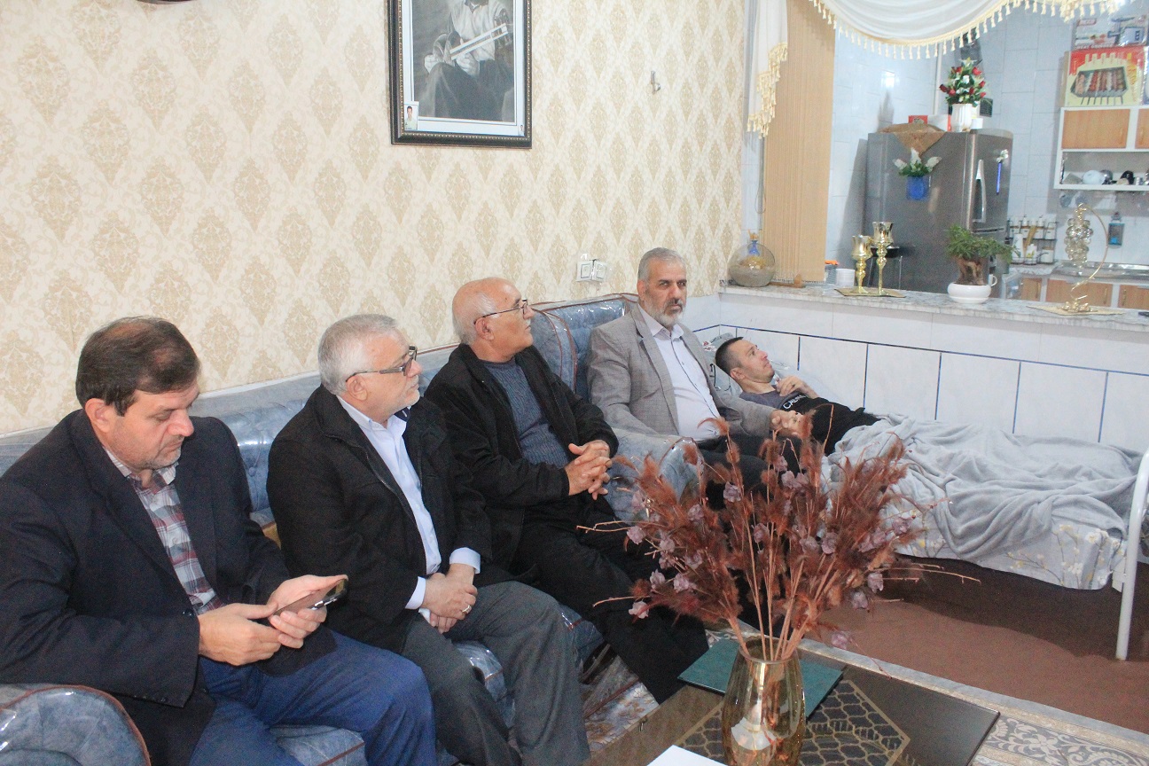 عیادت از ۲ پیشکسوت ضایعه نخاعی شهرستان نجف آباد