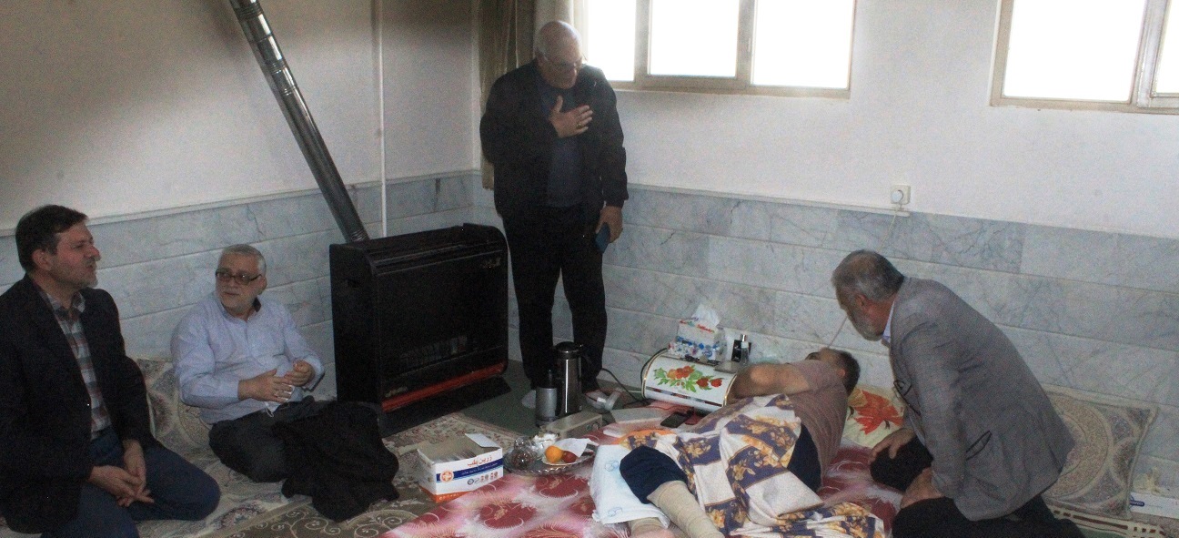 عیادت از ۲ پیشکسوت ضایعه نخاعی شهرستان نجف آباد