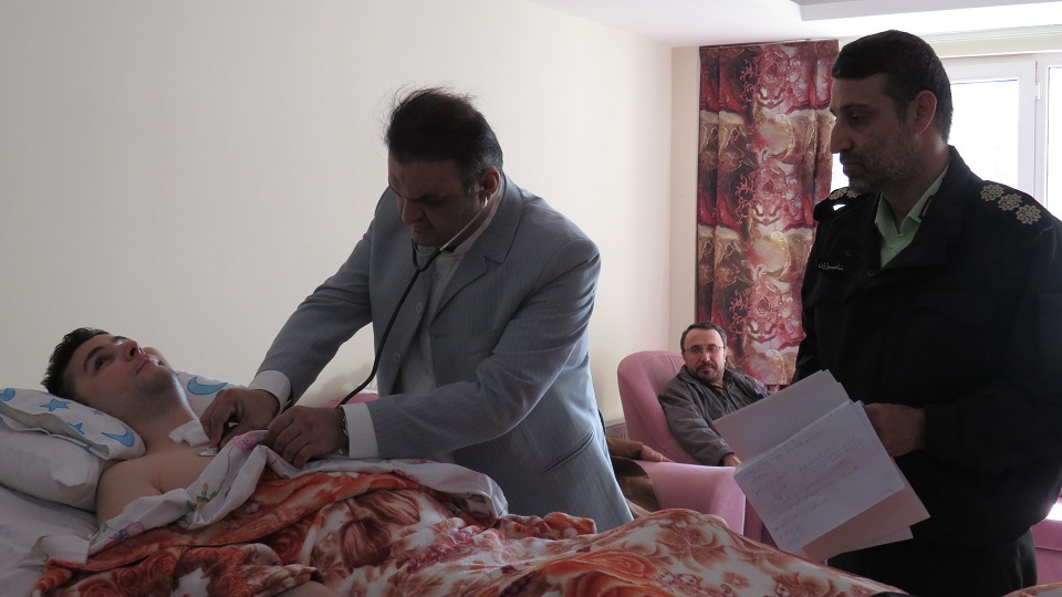 دیدار از جانباز و معلول خدمتی بستری در منزل