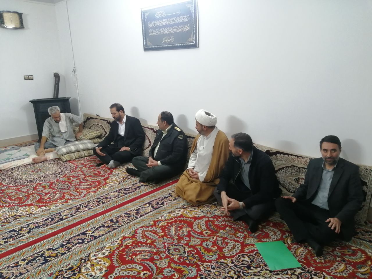 دیدار دلجویی از یکنغر پیشکسوت د شهرستان تربت حیدریه. دیدار دلجویی از یکنغر پیشکسوت د شهرستان تربت حیدریه.