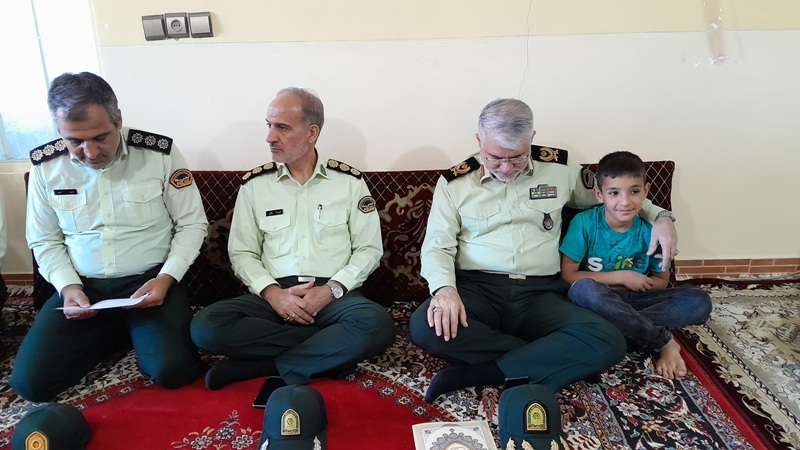 دیدار سردار فرمانده انتظامی ویژه غرب استان تهران از پیشکسوتان دیدار سردار فرمانده انتظامی ویژه غرب استان تهران از پیشکسوتان