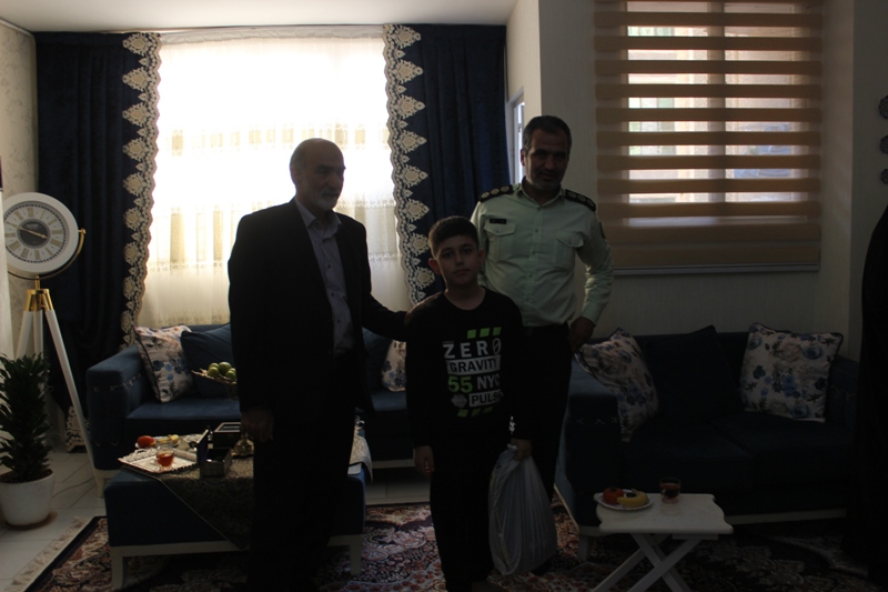 دیدار معاون نیروی انسانی فرمانده انتظامی ویژه غرب استان تهران از پیشکسوتان دیدار معاون نیروی انسانی فرمانده انتظامی ویژه غرب استان تهران از پیشکسوتان