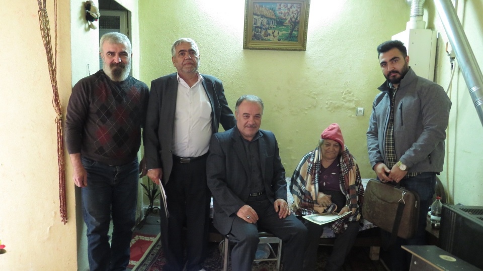 دیدار کارشناس امورخدمات اداری کانون استان و نماینده بازنشستگان از همسران بازنشستگان متوفی