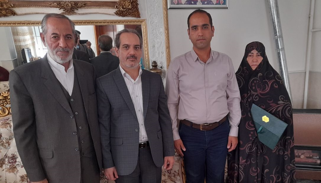 دیدار و سرکشی از یک مستمری بگیر در شهرستان ساوه دیدار و سرکشی از یک مستمری بگیر در شهرستان ساوه