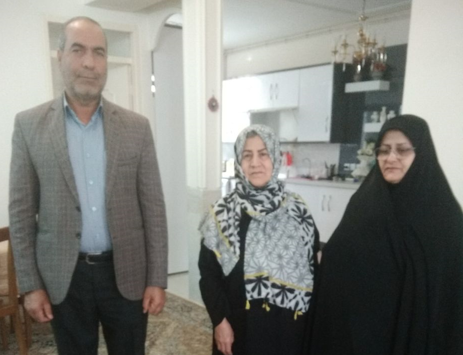 دیدار و سرکشی از خانواده 3 متوفی در شهرستان اراک دیدار و سرکشی از خانواده 3 متوفی در شهرستان اراک