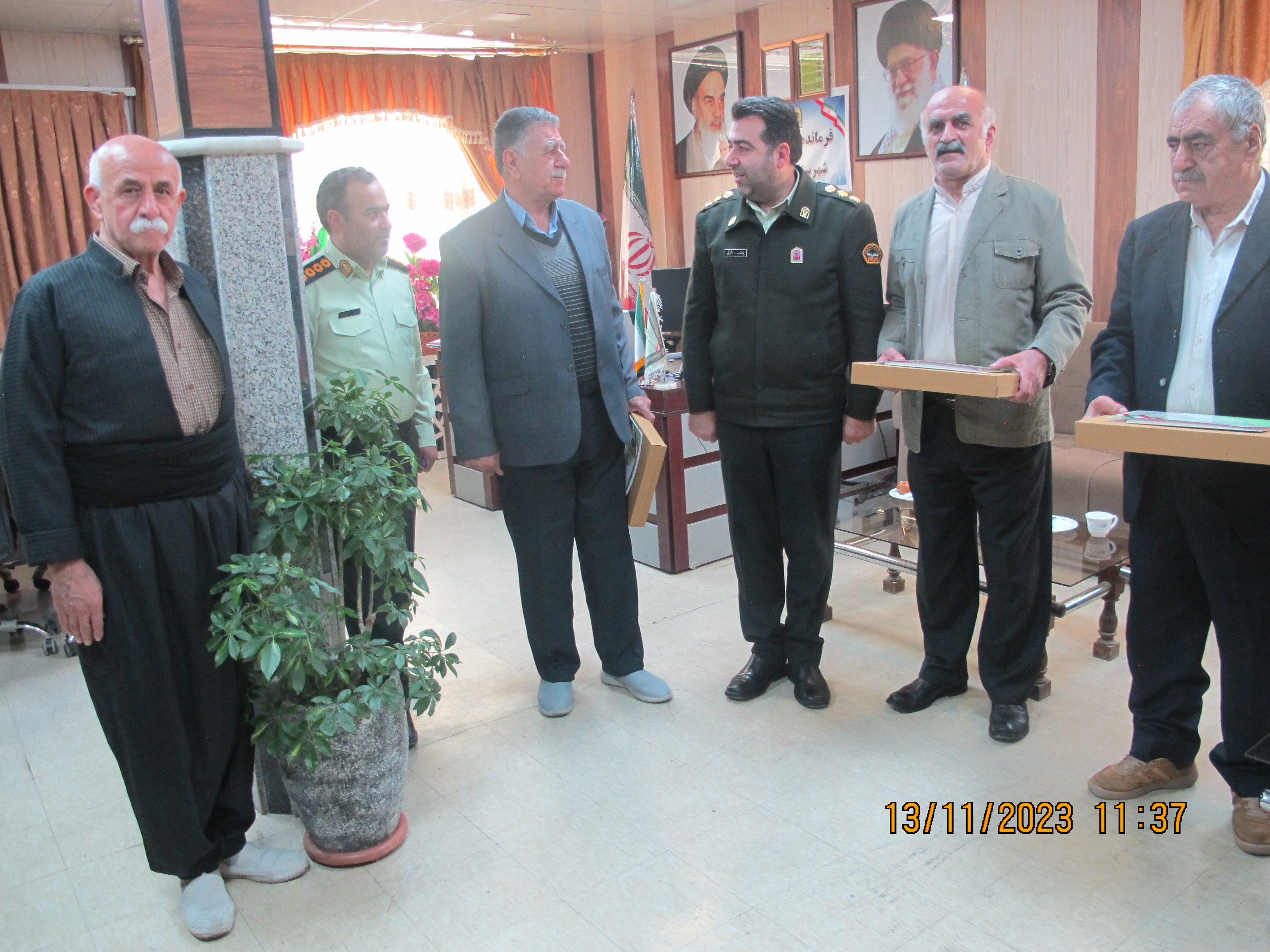 دیدار فرمانده انتظامی مهاباد با سه تن از بازنشستگان شهرستان مهاباد
