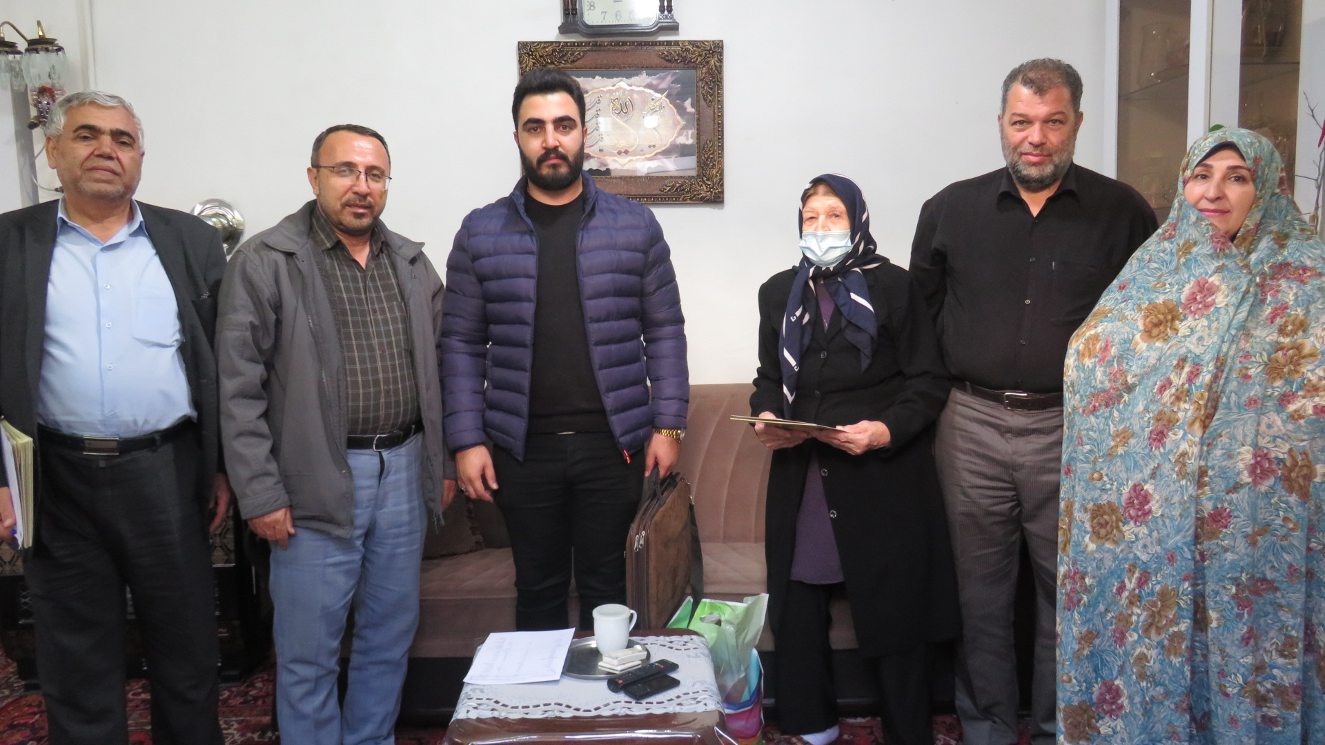 دیدار رییس کانون بازنشستگان استان از همسران بازنشستگان متوفی