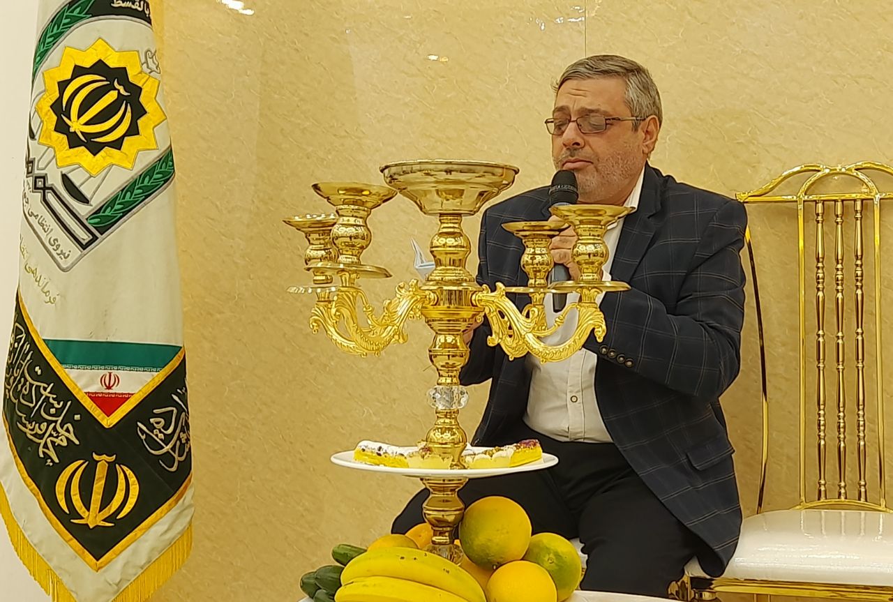 برگزاری ضیافت خانوادگی در شهرستان آران و بیدگل با حضور ۴۰ بازنشسته به همراه خانواده برگزاری ضیافت خانوادگی در شهرستان آران و بیدگل با حضور ۴۰ بازنشسته به همراه خانواده