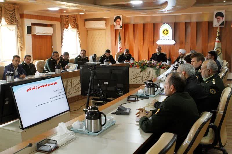 جلسه قرارگاه تابان با حضور فرمانده انتظامی استان برگزار شد.