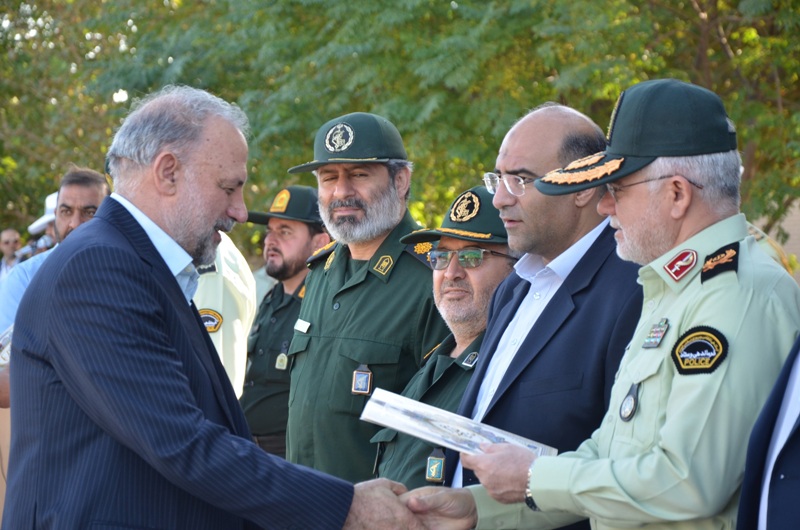 مراسم صبحگاه مشترک نیروهای مسلح غرب استان تهران مراسم صبحگاه مشترک نیروهای مسلح غرب استان تهران