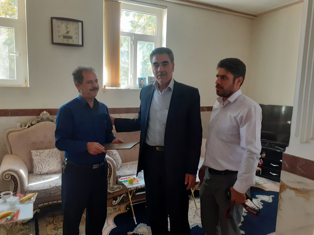 دیدار با 4 پیشکسوت بازنشسته استان کرمانشاه دیدار با 4 پیشکسوت بازنشسته استان کرمانشاه