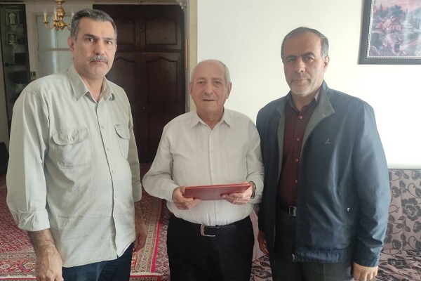 دیدار با پیشکسوت امیر احمدی‌زاد