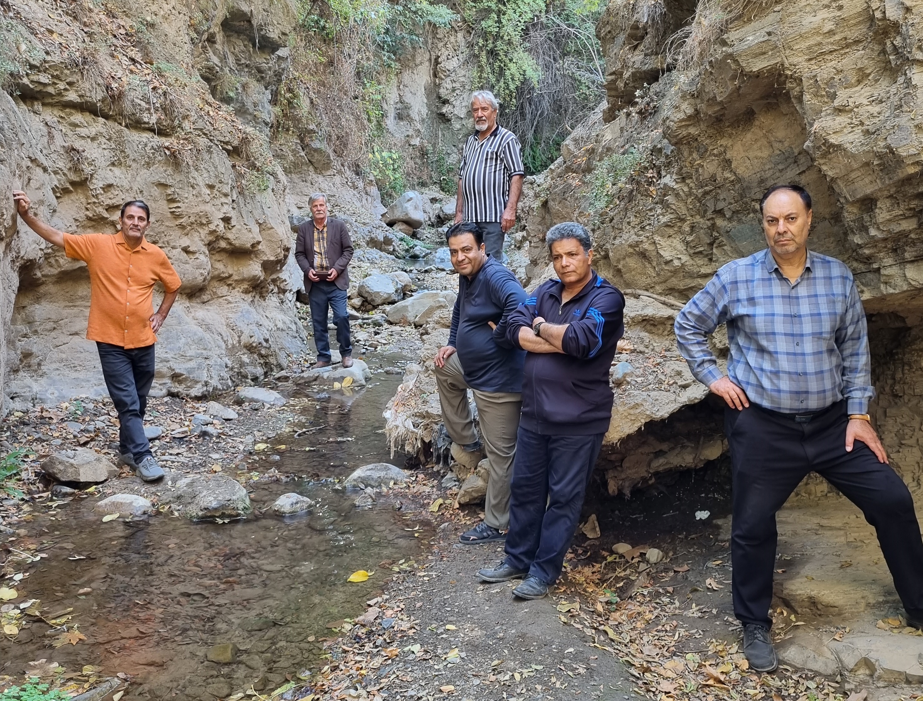 برگزاری ورزش صبحگاهی و طبیعت گردی بازنشستگان استان البرز