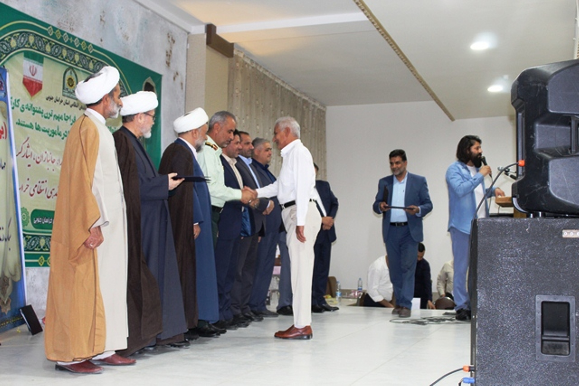 ضیافت خانوادگی اعضای وابسته انتظامی استان خراسان جنوبی