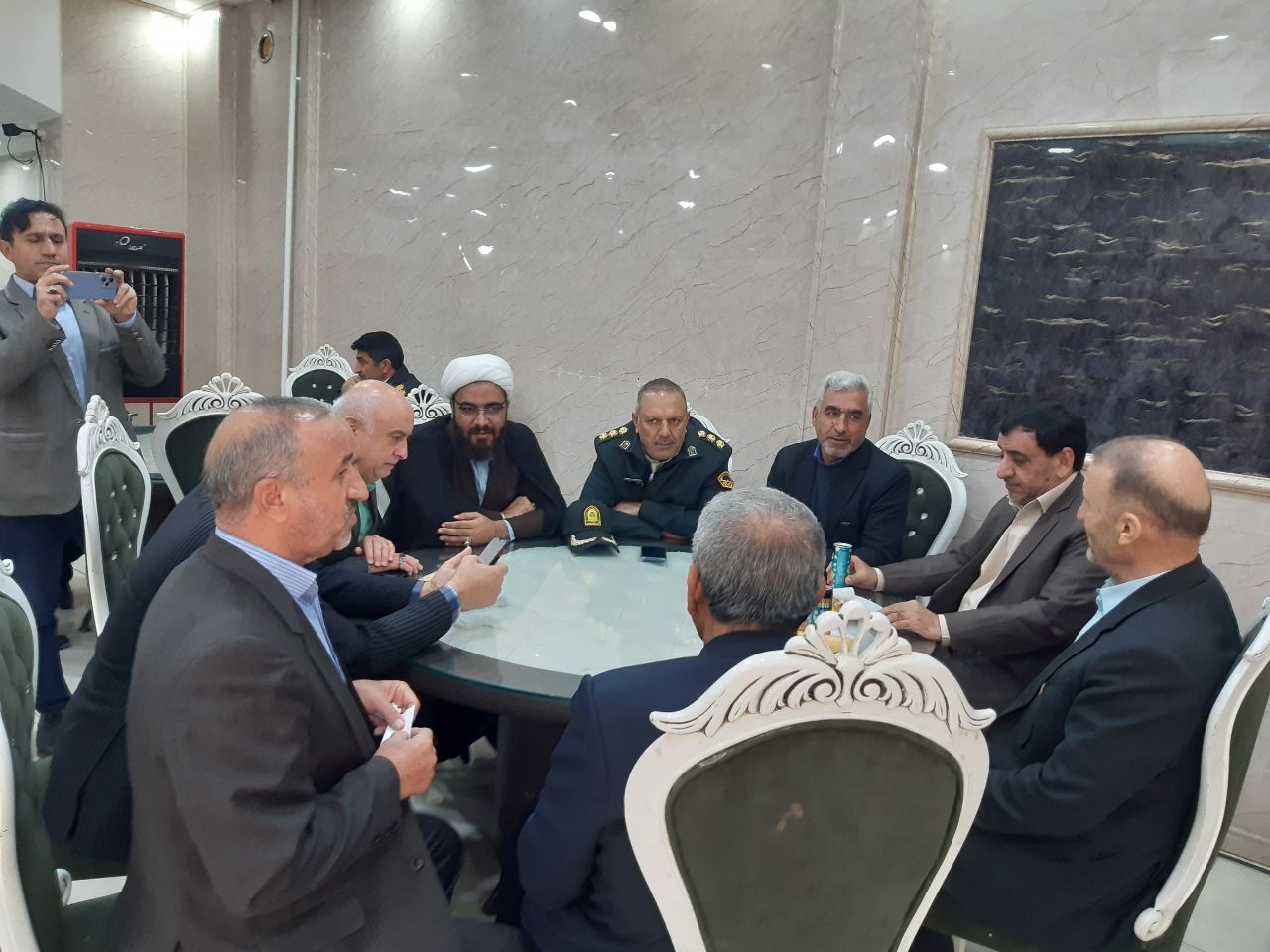 برگزاری مراسم ضیافت خانوادگی پیشکسوتان شهرستان اسلام آباد غرب استان کرمانشاه