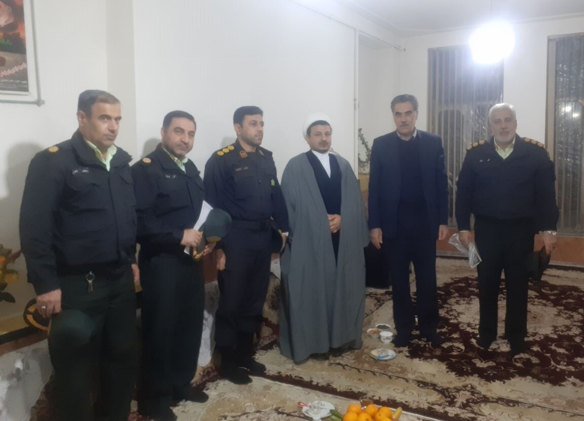 دیدار با  پیشکسوت بازنشسته فریدون احمدی دیدار با  پیشکسوت بازنشسته فریدون احمدی